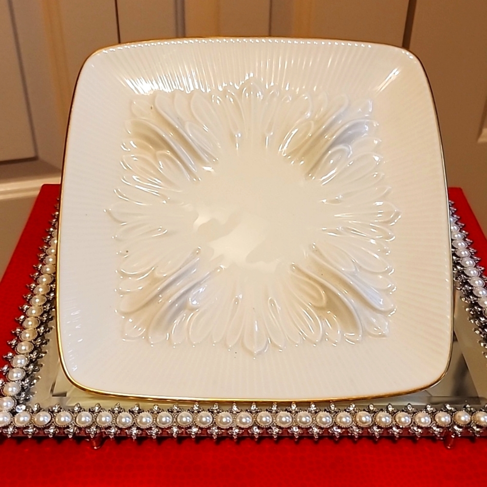 Vintage Lenox China - Granada collection. Embossed decorative ash tray.